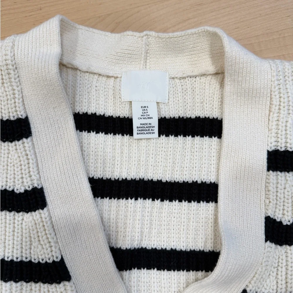 H&M chic cardigan